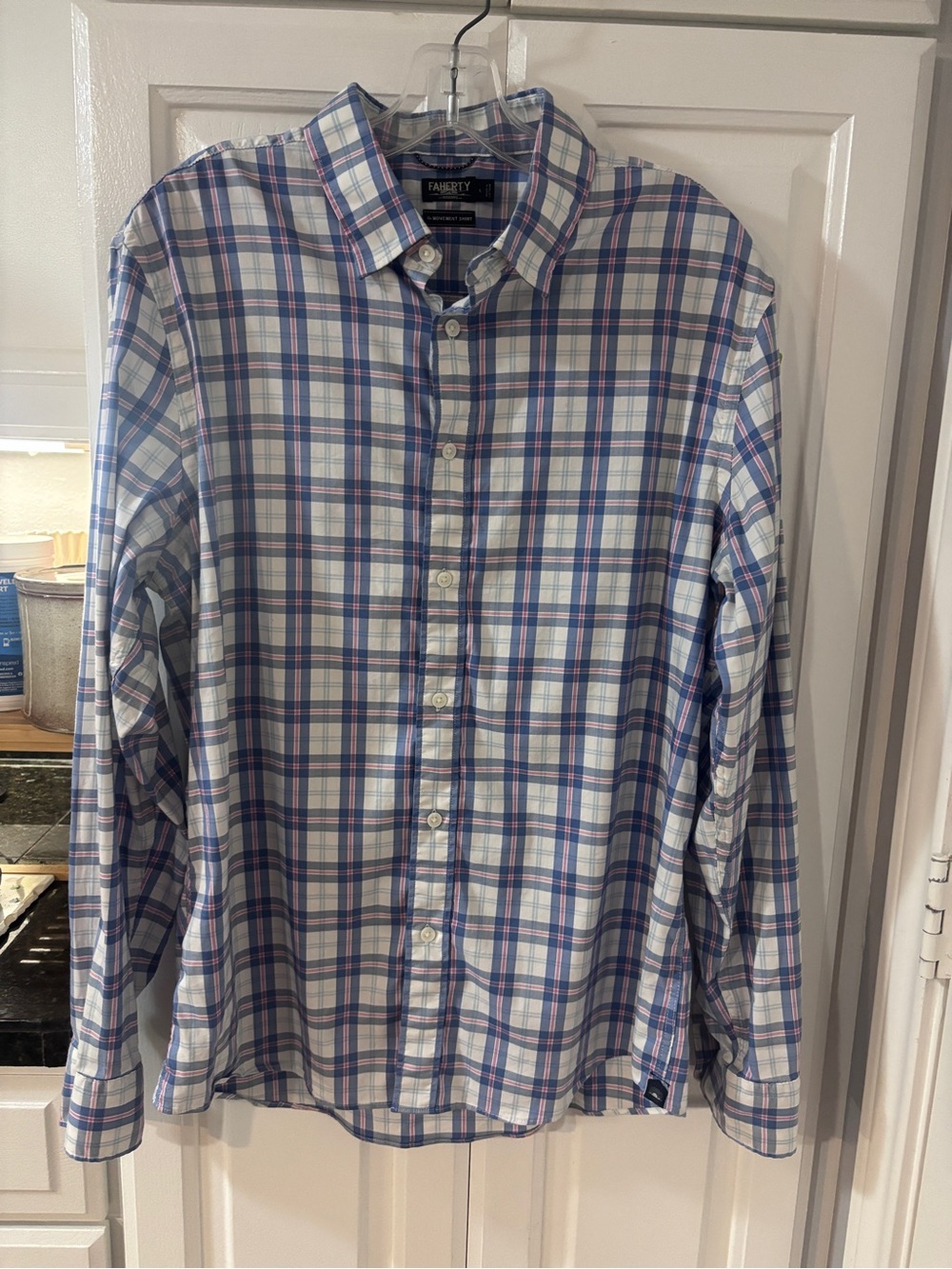 Faherty Blue, White & Pink Plaid Button-Down Shirt
